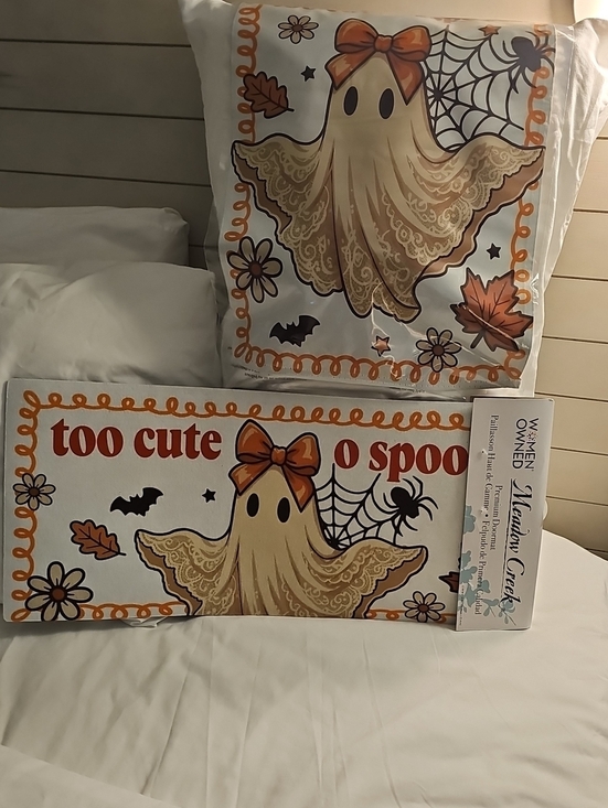 Other - Medow Creek Door And Matching Flag "Too Cute to Spook" Ghost Costume
